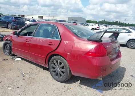 2007 Honda Accord 3.0 Ex z USA, uszkodzony, nr VIN 1HGCM66557A094602